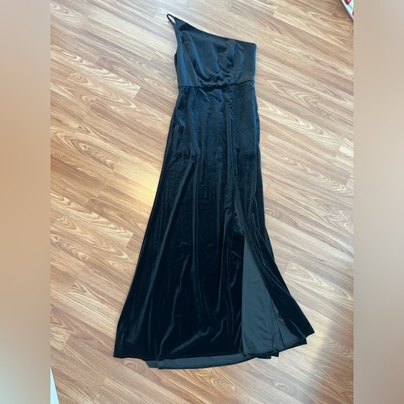 AFTER SIX 1556 ONE-SHOULDER VELVET MAXI DRESS POCKETS BLACK NWT - Picture 2 of 16